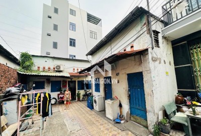Chính Chủ Bán HXH Phan Đình Phùng, Tân Phú, DT 12x25m, Giá Tốt Chỉ 24,5 Tỷ!