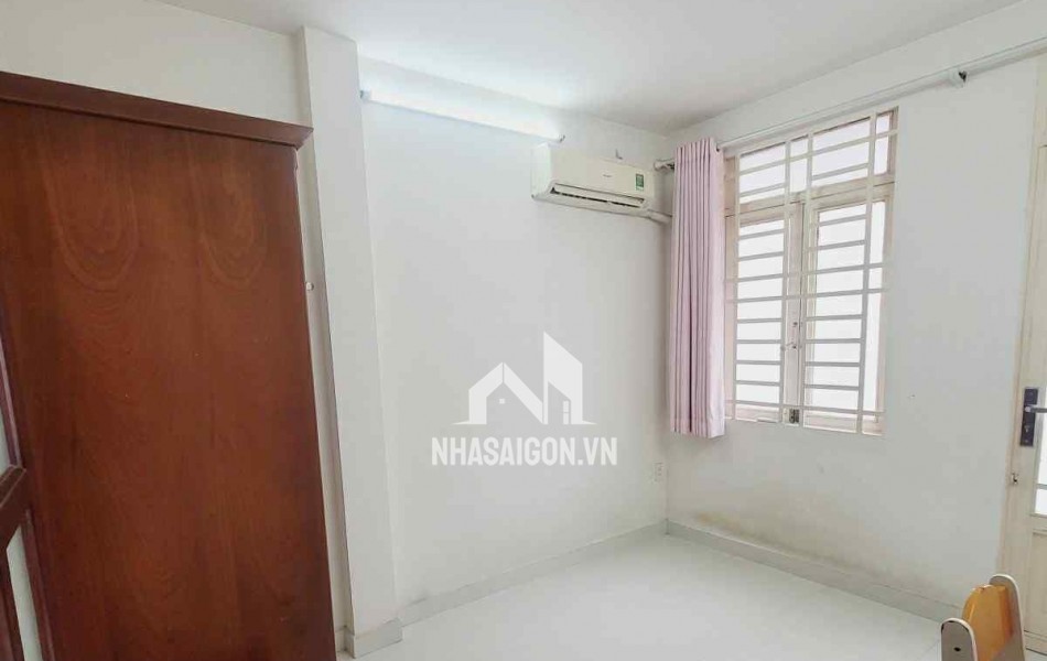 BÁN NHÀ NGUYỄN THIỆN THUẬT - P2 - XE HƠI ĐẾN CỬA - HÀNG HIẾM Q3 - 3.2X6.8M- 4 TẦNG - 3PN.MT 138