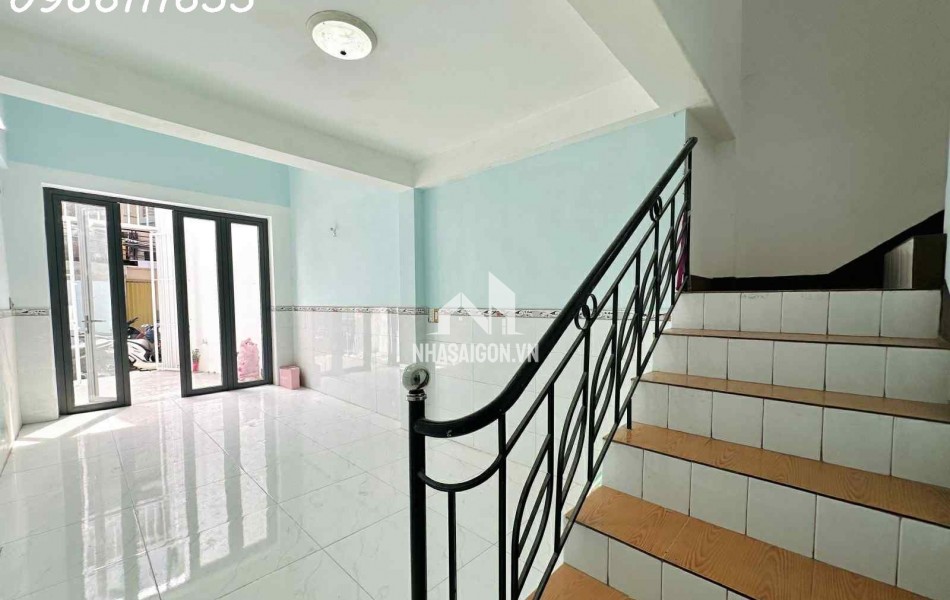 BÁN NHÀ CÁCH MẠNG THÁNG 8  - P10 - KHU VIP HIẾM Q3 - DT 43M2- HẺM 5.2M Ô TÔ THÔNG - 43M2. MT 158