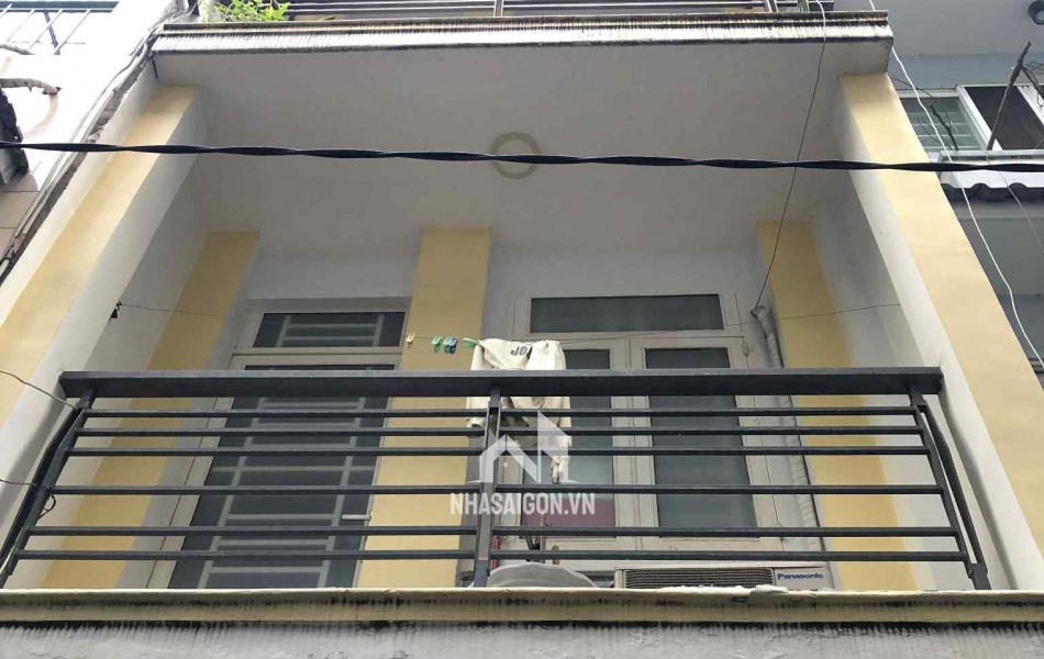 BÁN NHÀ NGUYỄN THIỆN THUẬT - P2 - XE HƠI ĐẾN CỬA - HÀNG HIẾM Q3 - 3.2X6.8M- 4 TẦNG - 3PN.MT 138