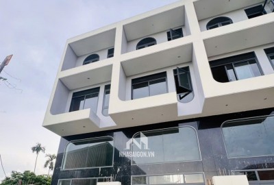 CHỈ CÒN 2 CĂN CUỐI – NHÀ LIỀN KỀ SHR NGÔ CHÍ QUỐC – HỖ TRỢ VAY 70% – GIÁ CHỈ 4 TỶ XXX