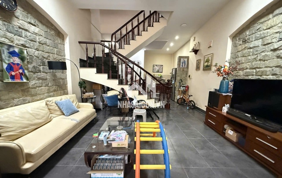 HÀNG HIẾM GIỮA LÒNG BÀU CÁT – TÂN BÌNH, NHÀ 3 TẦNG – 59M² (5x12), HẺM NHƯ MẶT TIỀN