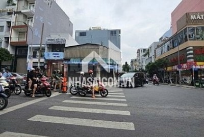 Bán nhà 2 Mặt Tiền Quận 4  tặng GPXD, vị trí đẹp