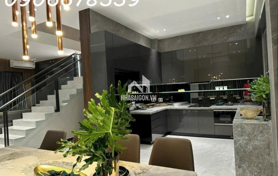 Bán Biệt thự căn góc ngay Hồ Bán Nguyệt Phú Mỹ Hưng Q7