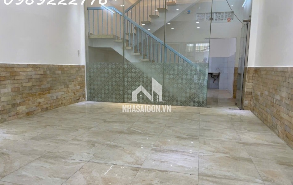 RẺ NHẤT QUẬN 1 3 BƯỚC HXH  THÔNG  - SAU LƯNG CĂN MẶT TIỀN  - 5X13M - CN 61.9m - 2 TẦNG - 3PN