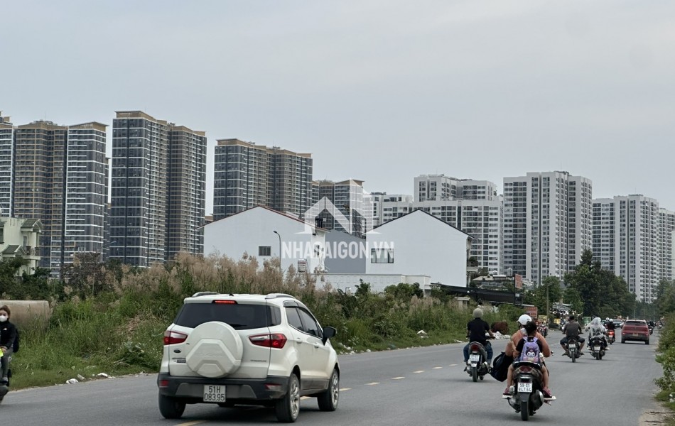 NHÀ 4 TẦNG NỞ HẬU TÀI LỘC-KHU ĐỒNG BỘ DÂN TRÍ CAO-HÀNG XÓM VINHOMES-HẺM 6M-NHỈNH 5TỶ