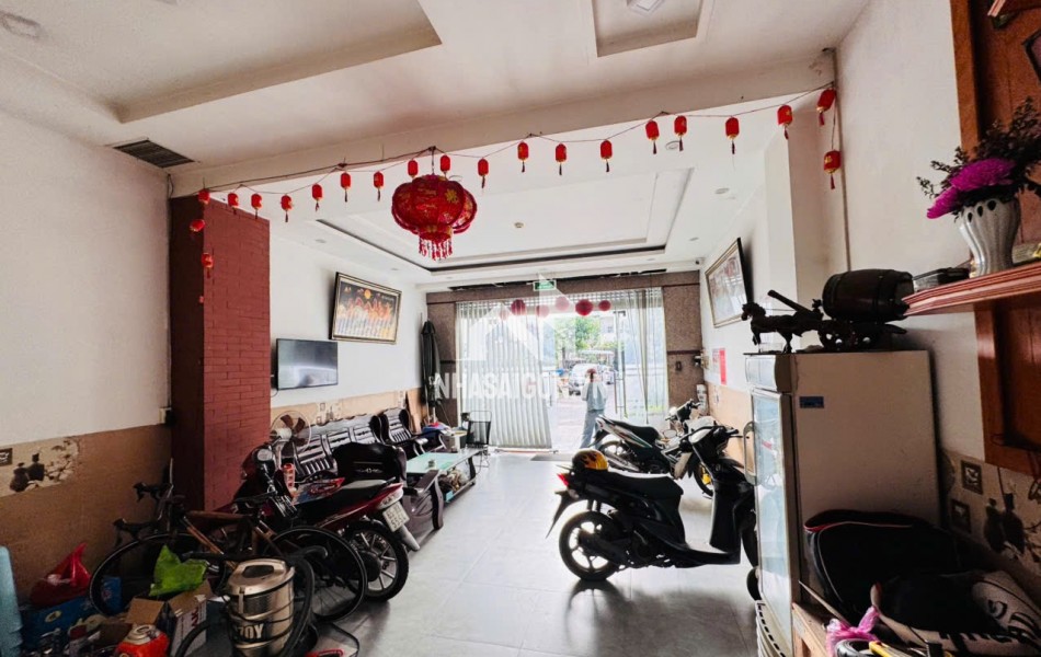 BÁN KHÁCH SẠN MẶT TIỀN BÌNH CHIỂU THỦ ĐỨC – 97M² ĐẤT – 470M² SÀN – CÓ THANG MÁY – GIÁ 12 TỶ (~108.2TR/M²