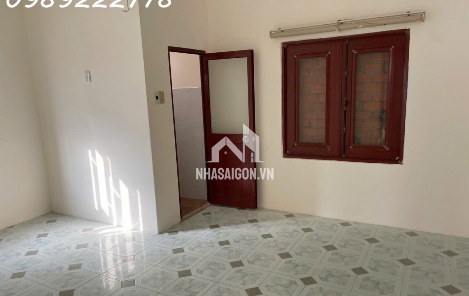 RẺ NHẤT QUẬN 1 3 BƯỚC HXH  THÔNG  - SAU LƯNG CĂN MẶT TIỀN  - 5X13M - CN 61.9m - 2 TẦNG - 3PN