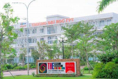 Bán Nhà Phố 4 tầng đối diện trường liên cấp FPT