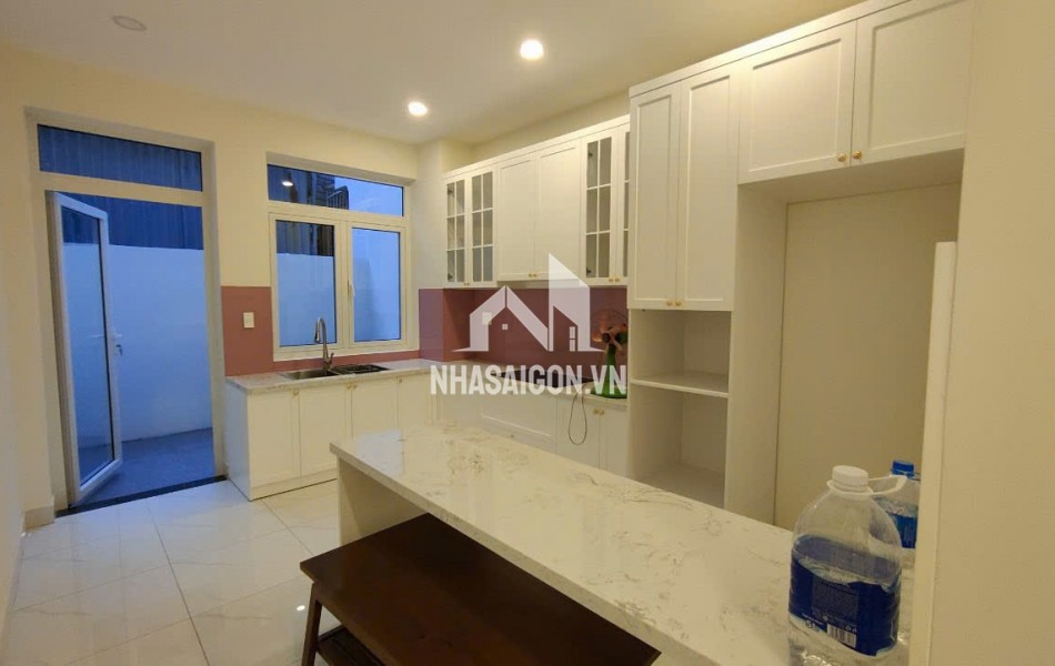 ⭕Bán nhà đẹp Quận 1 Hẻm xe hơi ngay chợ Dakao full nội thất chỉ 16.7ty