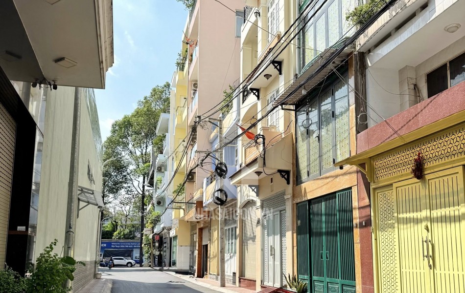 LỠ CẢ ĐỜI KHÔNG GẶP ĐƯỢC CĂN NÀO ĐẸP NỮA THÌ SAO? 50m2x5 tầng - hẻm nhựa - THÀNH THÁI.