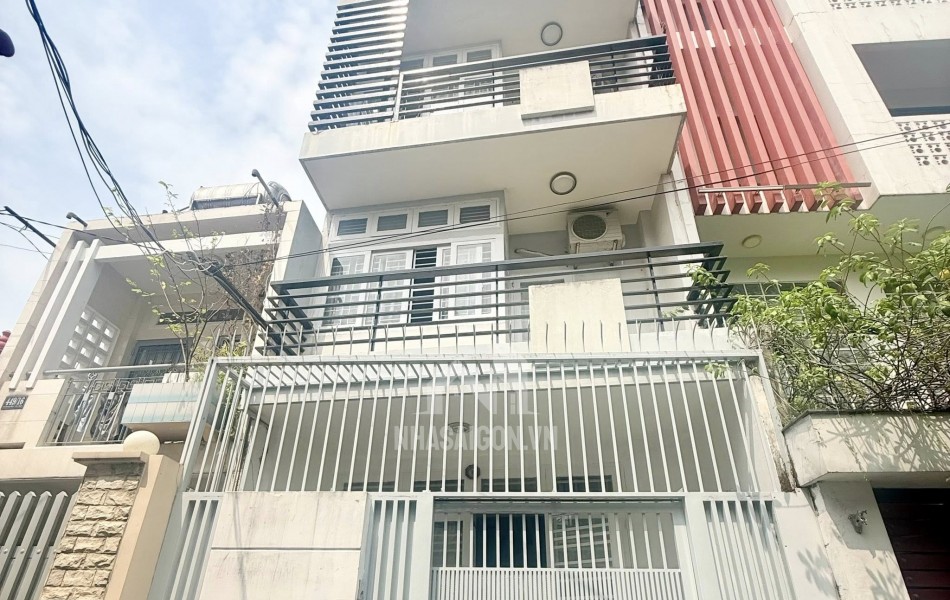 Ngay khu SÂN BAY TSN - Nhà đẹp 3 tấm đúc, 49.5m2, ngang lớn, hẻm thông, sát mặt tiền - 9.9 tỷ.