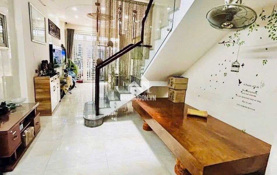 Bán nhà hẻm xe hơi Tân Bình -  Lê Văn Sỹ - 40m2x3 tầng, 5 phòng - khu VIP chỉ 7. tỷ