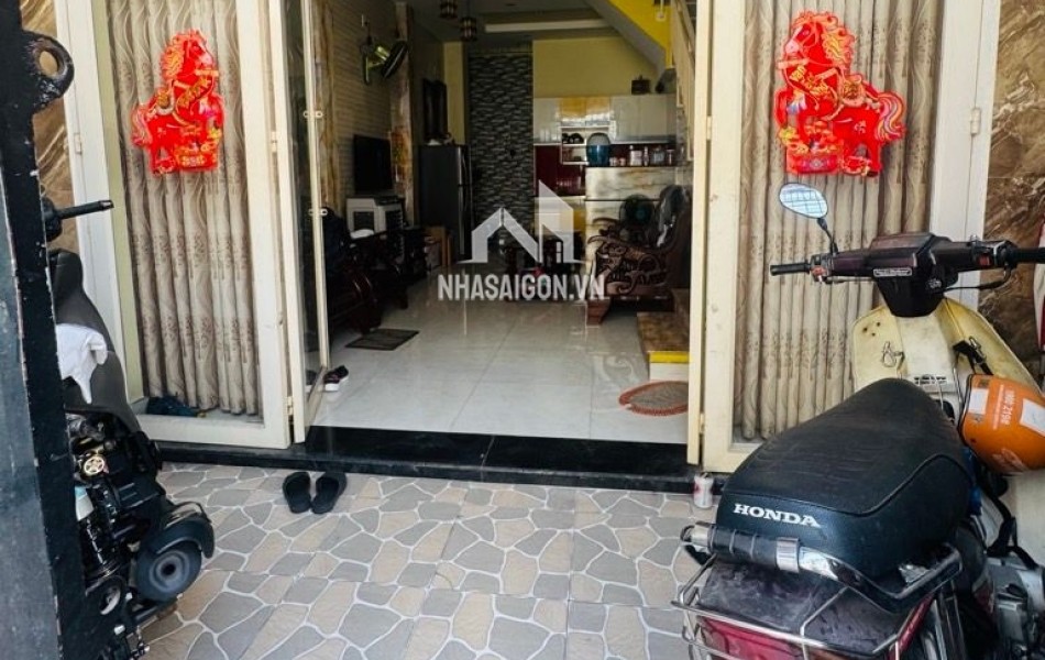 Chính chủ bán dàn Hoa Giấy tặng kèm căn góc 3 tấm 45m2, cách 30m ra BỜ KÈ - 8 TỶ