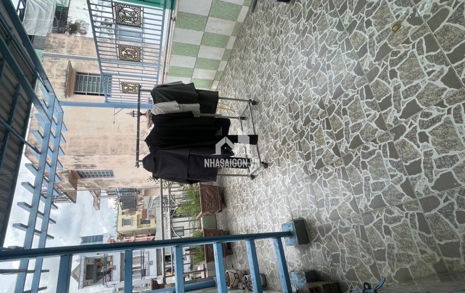 Hộ khẩu Võ Văn Tần, lõi Quận 3, vài bước sang Quận 1, 36m2, 5 tấm, giá bất ngờ.