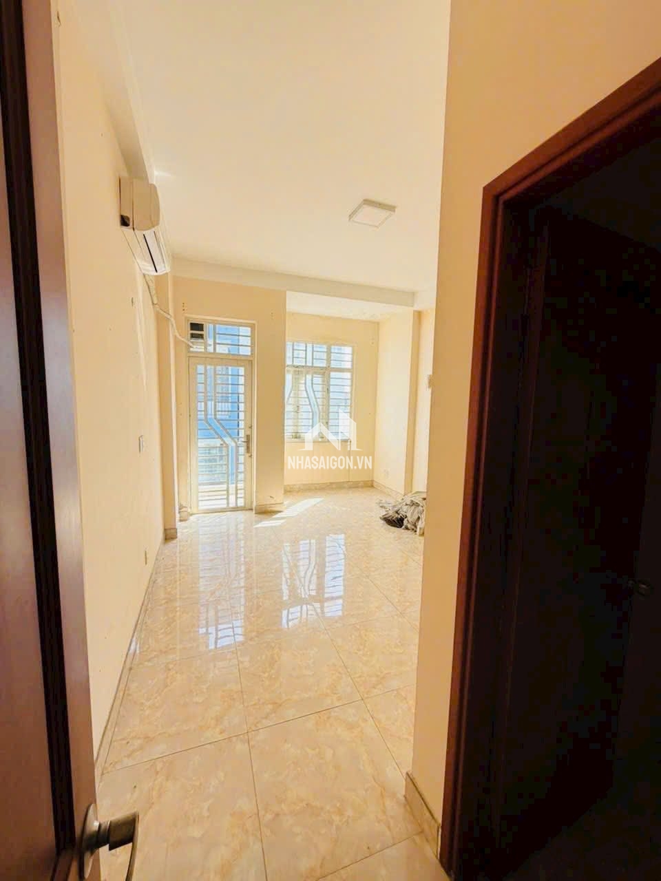 Bán nhà hẻm xe hơi Tân Bình -  Lê Văn Sỹ - 40m2x3 tầng, 5 phòng - khu VIP chỉ 7. tỷ