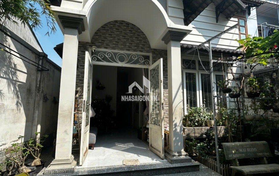 46/4R,Xóm Bắp,Trung Chánh,Hóc Môn - 126,7m2 - 5,2 tỷ(giá thoả thuận)