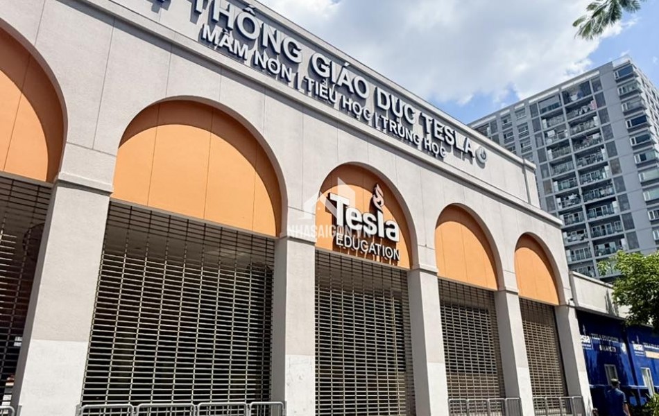 KHÔNG PHẢI CÁ THÁNG 4 NHƯNG CỰC SỐC - NGAY TRƯỜNG TESLA TB - 71M2 X 2 TẦNG, CHỈ 8 TỶ.