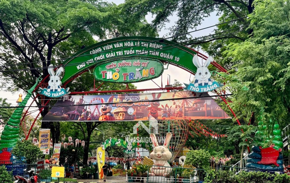 HẺM XE HƠI KINH DOANH QUẬN 10 - CHIẾU TƯỚNG CV LÊ THỊ RIÊNG - 5m x 18m, sẵn kết cấu - 9 đồng.