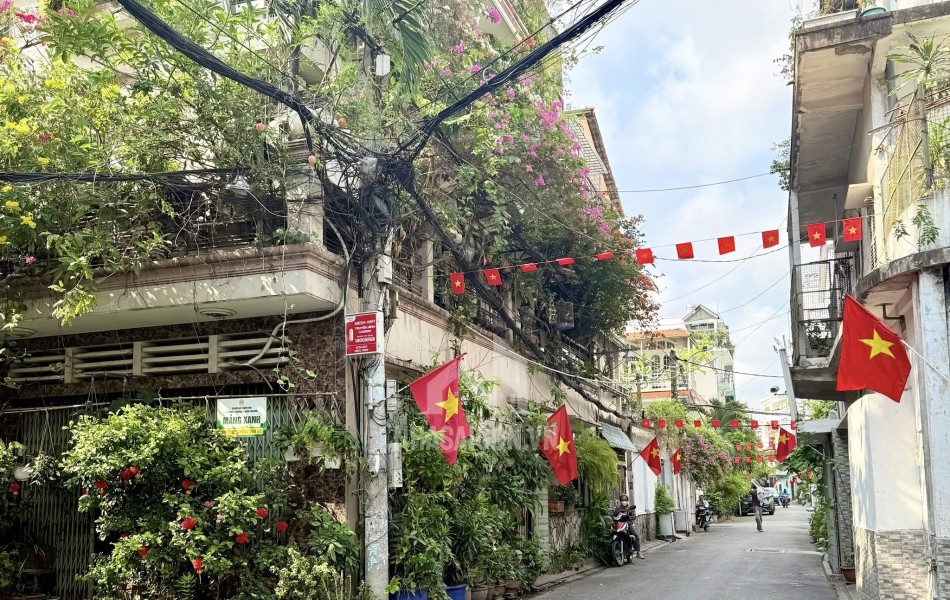 MẶT TIỀN 5.5M BỀ THẾ - CÁCH QUẬN 3, QUẬN 1 VÀI PHÚT - LÝ TƯỞNG MỞ: TRỤ SỞ CÔNG TY, THẨM MỸ VIỆN, CHDV