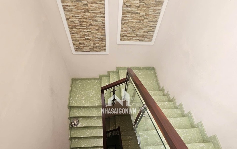 MỘT 9 MỘT 10 VỚI K300 - 70M2 X 4 TẦNG - KẾ BÊN CÔNG VIÊN HOÀNG VĂN THỤ - LEXUS NGỦ NHÀ.