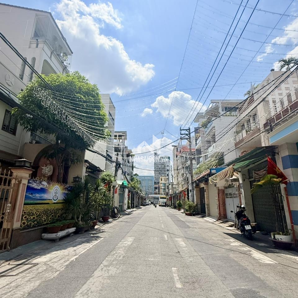 Lý Thường Kiệt - Ngay THCS Nguyễn Gia Thiều - 75m2 - 4 tấm - 4pn - 9.9 tỷ.