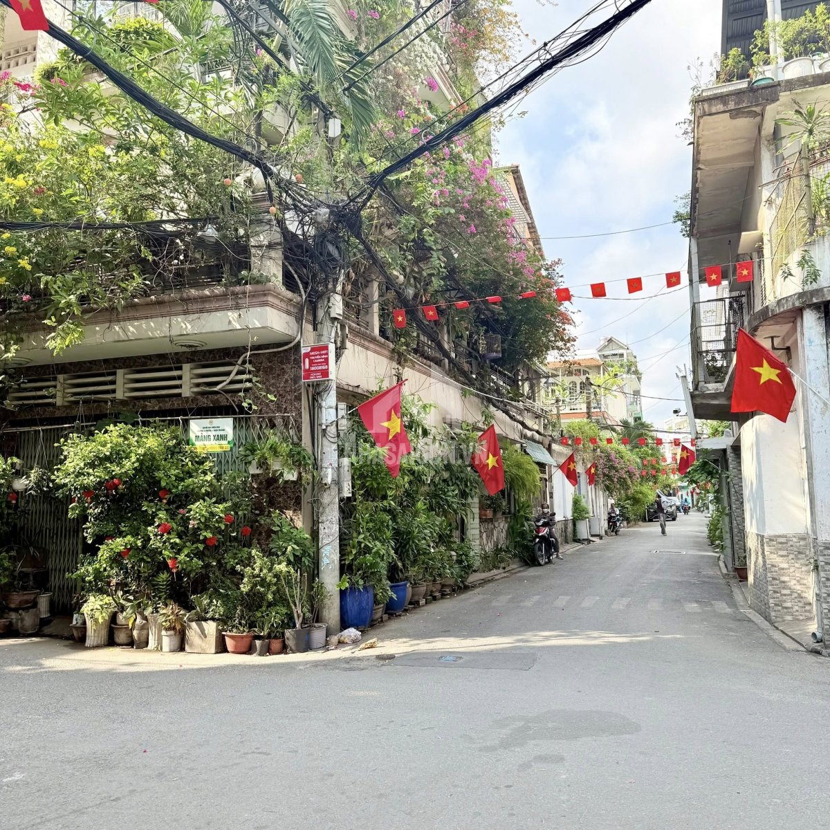 MẶT TIỀN 5.5M BỀ THẾ - CÁCH QUẬN 3, QUẬN 1 VÀI PHÚT - LÝ TƯỞNG MỞ: TRỤ SỞ CÔNG TY, THẨM MỸ VIỆN, CHDV