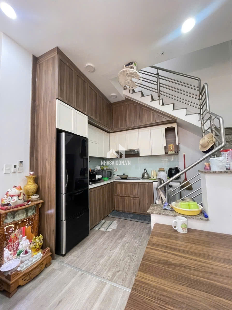Nhà 4 tầng Vườn Lài, chỗ đậu ô tô, gần UB Tân Phú, 4.9 tỷ