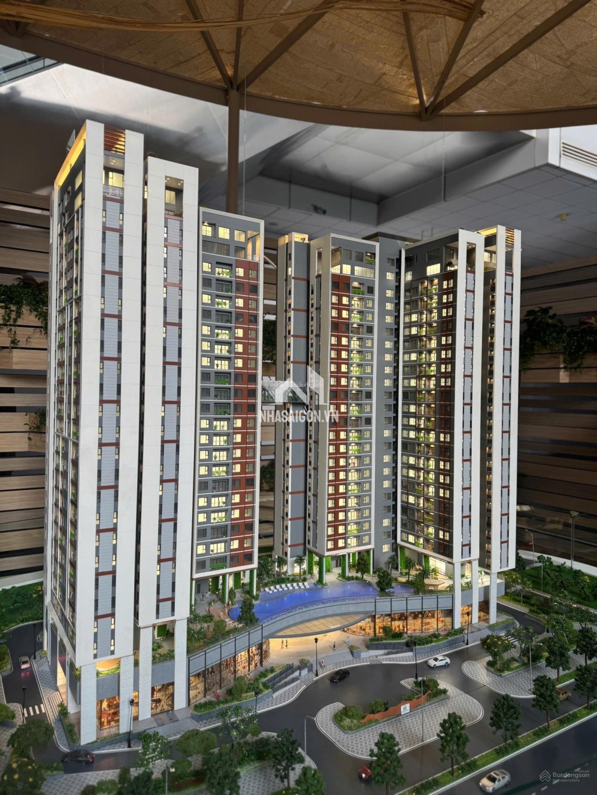 Căn 2PN giá tốt tại Essensia Sky, view hồ bơi giá chỉ 5 ty 6