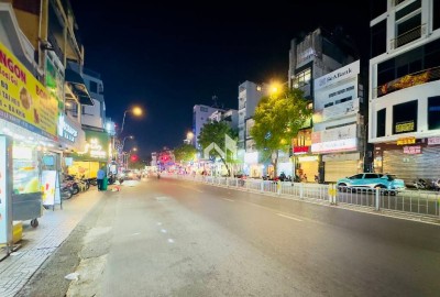 BÁNH NHÀ QUẬN 3, HẺM KINH DOANH TẠI TRỤC XUYÊN TÂM LÊ VĂN SỸ, 65M2, NGANG 6M BỀ THẾ - NHỈNH 8 TỶ.