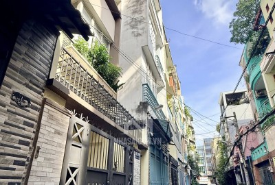 ĐÊM MẤT NGỦ CÙNG SIÊU PHẨM HÀNG XÓM CV GIA ĐỊNH - 65M2 X 4 TẦNG - vị trí nuột nà - 9 tỷ xíu.