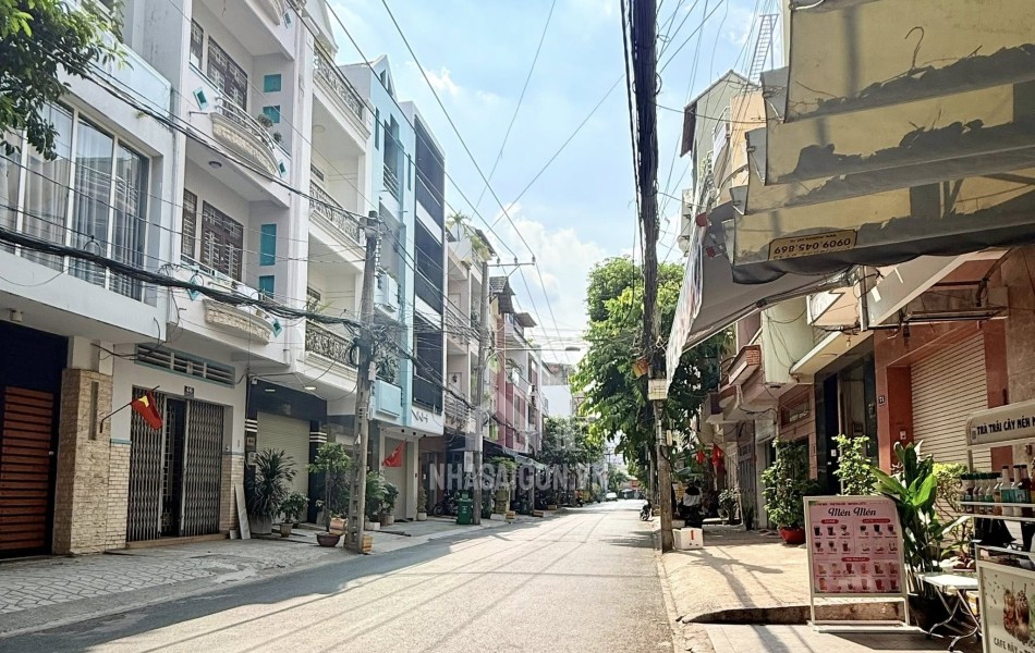 SIÊU RỘNG 100M2, NGANG 6M, 2 TẦNG, HẺM 4 CHỖ TỚI NHÀ, NGAY SAU UBND QUẬN TÂN BÌNH