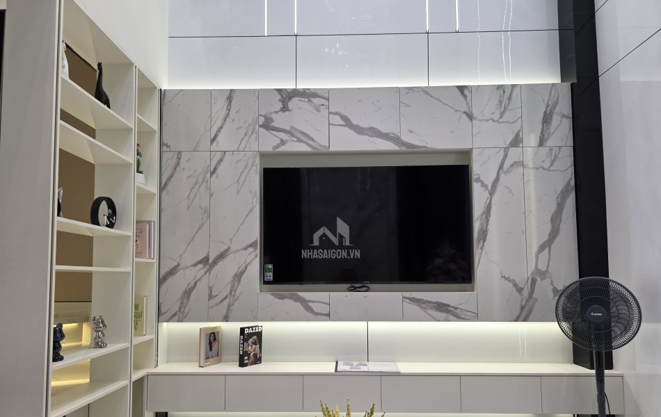 Nhà đẹp 3PN full nội thất hẻm xe hơi cách mặt tiền 15m đường Phan Huy Ích Gò Vấp