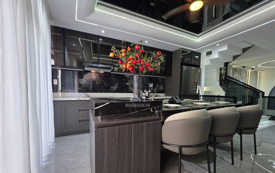 SIÊU PHẨM NHÀ PHỐ QUANG TRUNG GÒ VẤP LUXURY XE HƠI NGỦ TRONG NHÀ