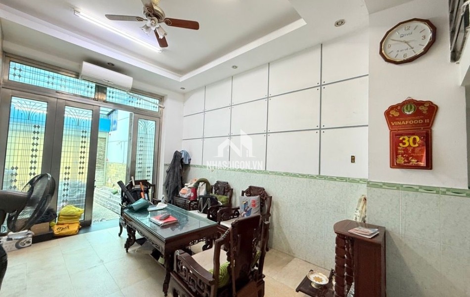 Hàng xóm KS Đệ Nhất - NGAY công viên mát mẻ - xe hơi tung tăng - chính chủ để giá Sốc