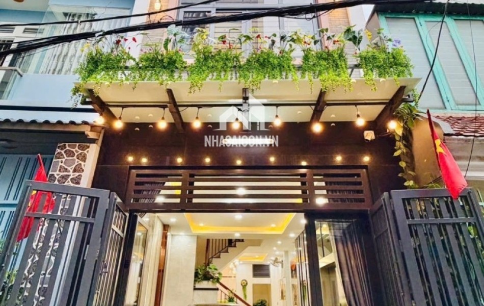 SIÊU PHẨM NHÀ PHỐ 4 LẦU ĐƯỜNG ÔTÔ THÔNG. SÁT BÊN SIÊU THỊ Emart PHƯỜNG 14 Gò Vấp