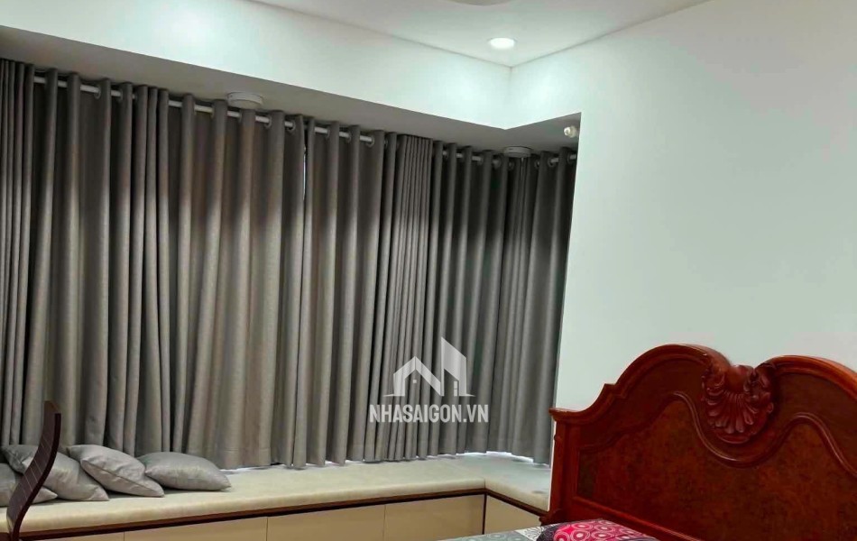 Cho thuê căn hộ chung cư Celadon city khu Emerald căn 3pn2wc+ 1kho