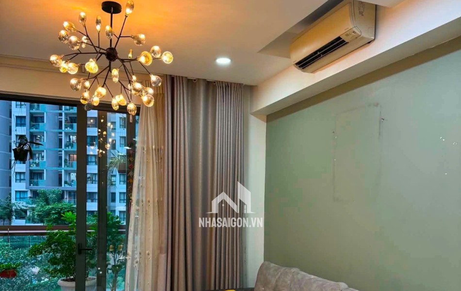 Cho thuê căn hộ chung cư Celadon city khu Emerald căn 3pn2wc+ 1kho