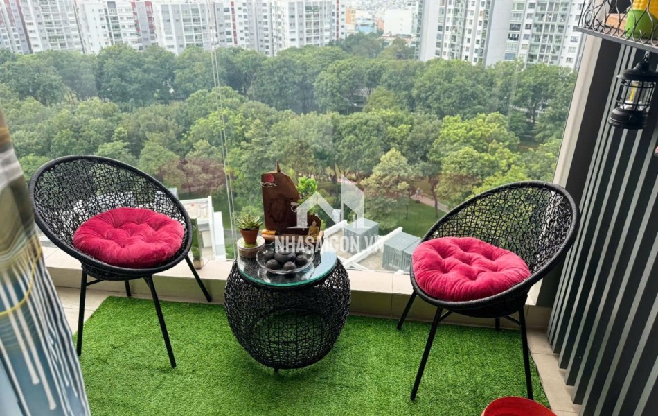 Bán căn hộ chung cư Celadon city khu Brilliant 142m