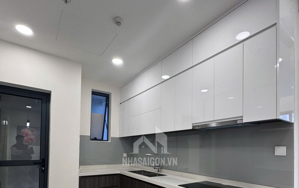 Cho thuê căn hộ chung cư Celadon city khu Centeri 3pn3wc