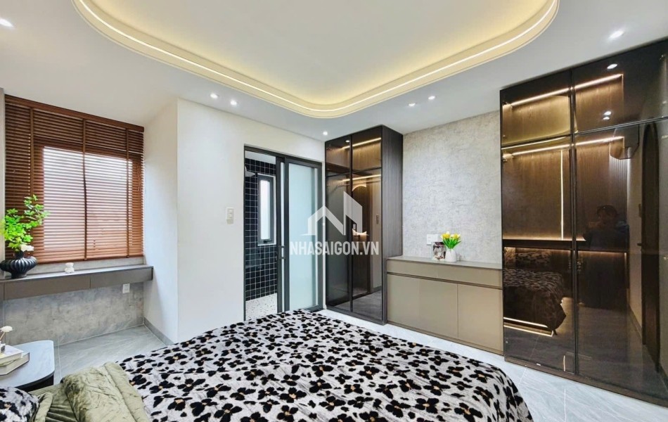 SIÊU PHẨM NHÀ PHỐ QUANG TRUNG GÒ VẤP LUXURY XE HƠI NGỦ TRONG NHÀ