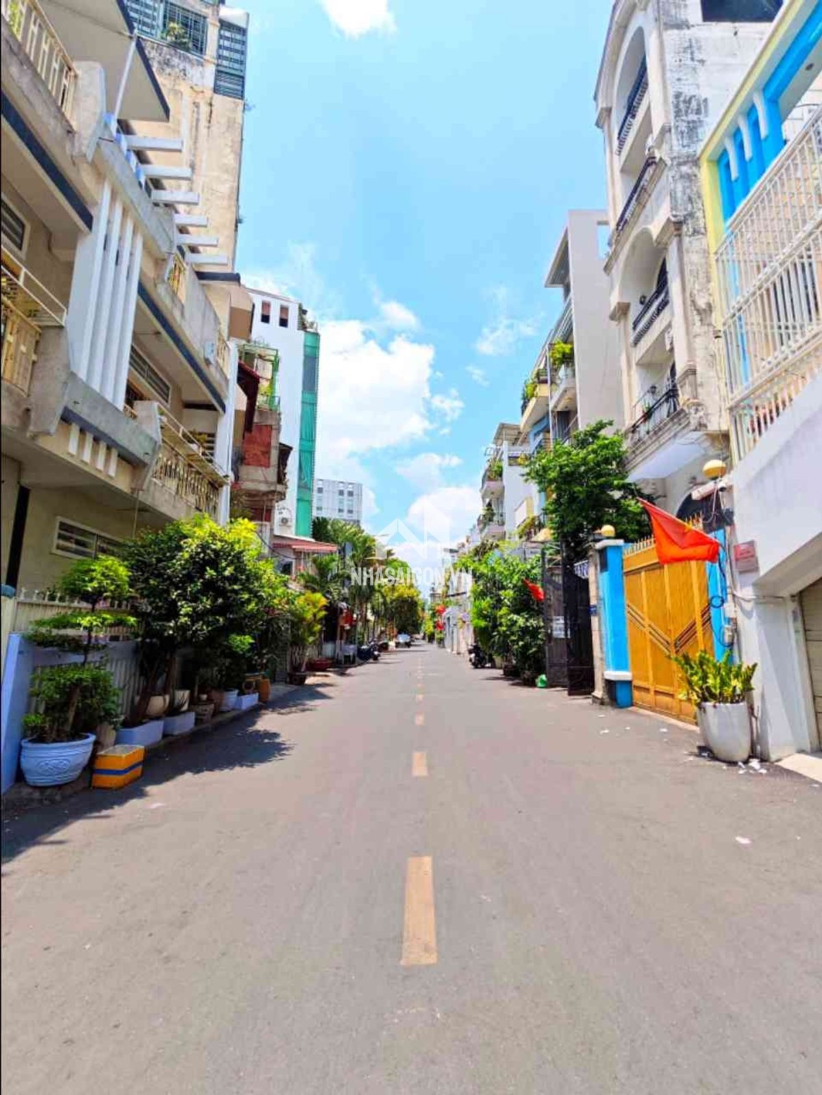 Bán nhà cư xá đô thành, trung tâm quận 3, nhà đẹp vào ở liền