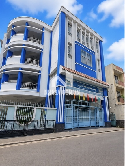 HÀNG XÓM CƯ XÁ LỮ GIA - LÝ THƯỜNG KIỆT - 90M2, GIẾNG TRỜI ĐÓN SÁNG, XE HƠI NGỦ NHÀ.