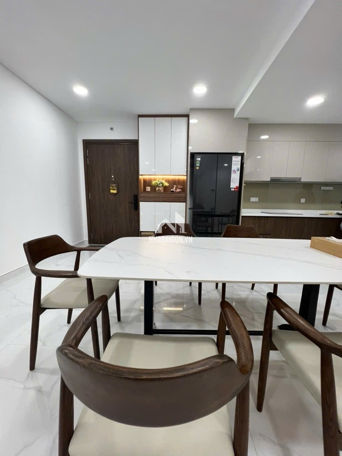 Cho thuê căn hộ chung cư Celadon city khu Brilliant