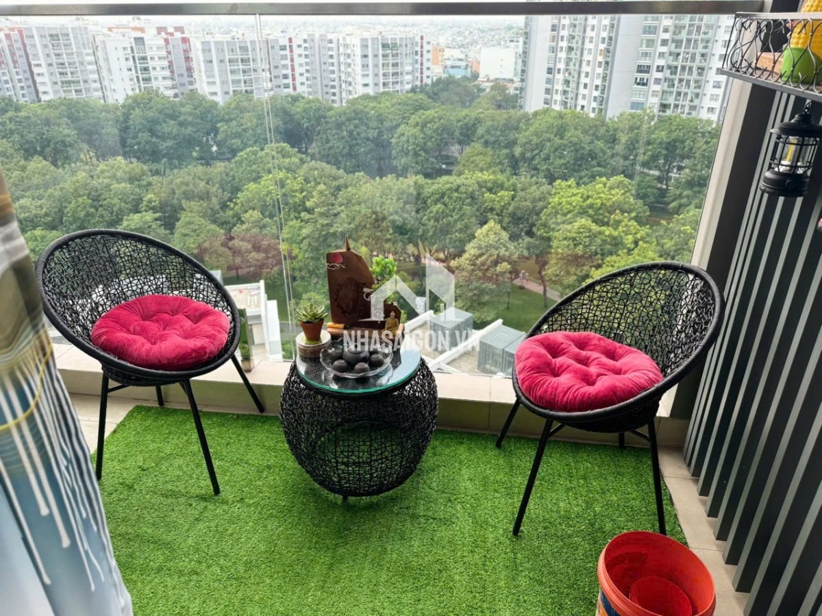 Bán căn hộ chung cư Celadon city khu Brilliant 142m