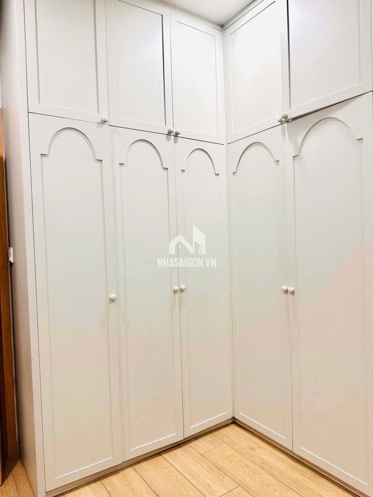 Bán căn hộ chung cư Celadon city khu Emerald 63m 2pn1wc
