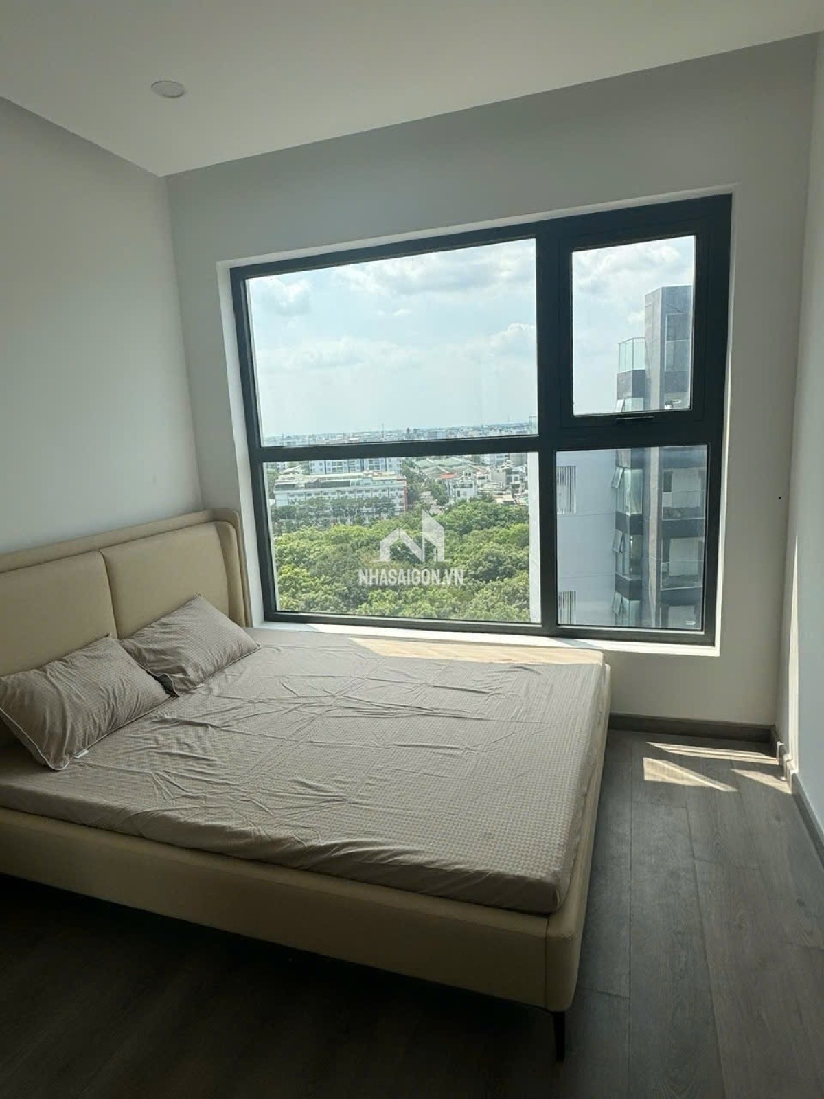 Bán căn hộ chung cư Celadon city khu Anlatar 7,4T Full NT