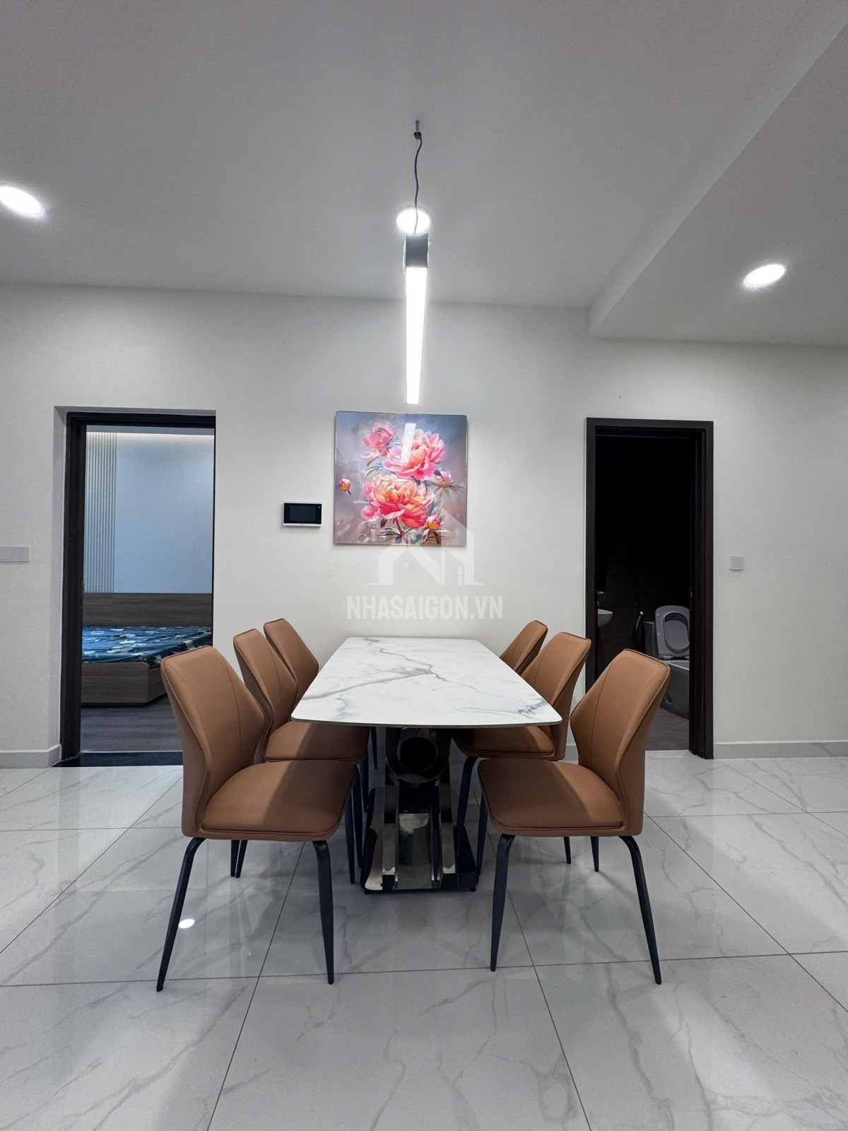 Cho thuê căn hộ chung cư Celadon city khu Centeri 3pn3wc