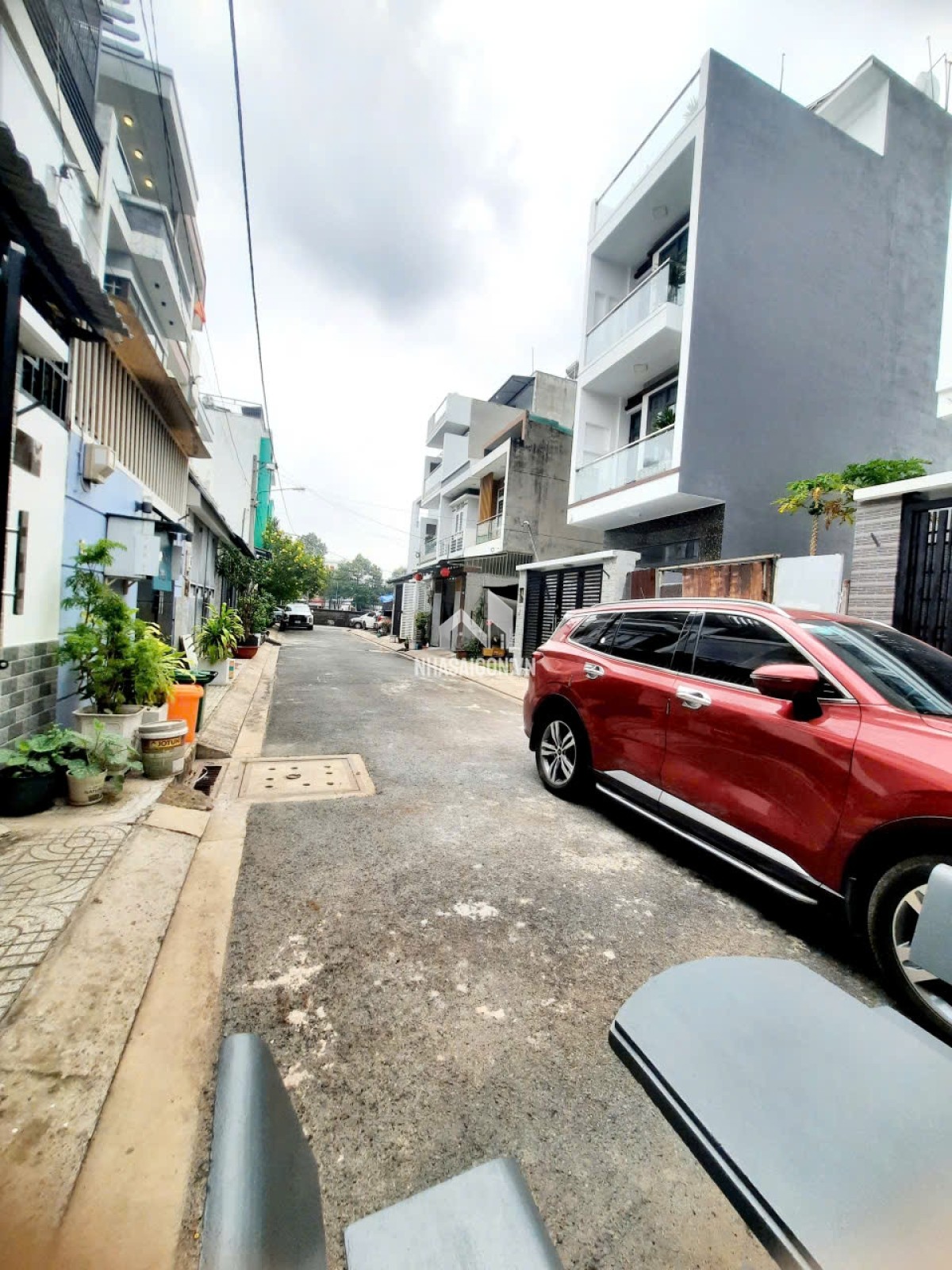 Bán nhà Full nội thất khu dân cư APEC trường thọ thủ đức Lh 0909428959.