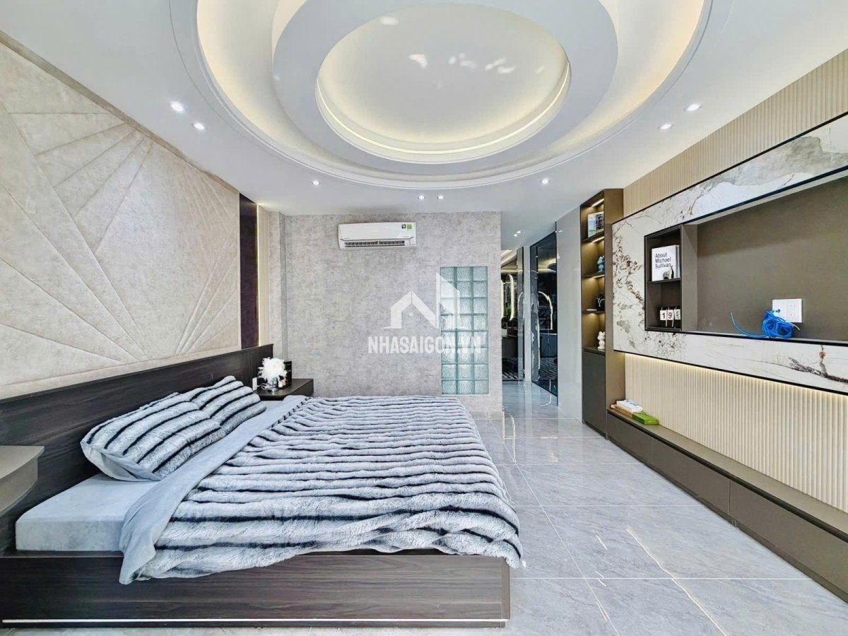 SIÊU PHẨM NHÀ PHỐ QUANG TRUNG GÒ VẤP LUXURY XE HƠI NGỦ TRONG NHÀ